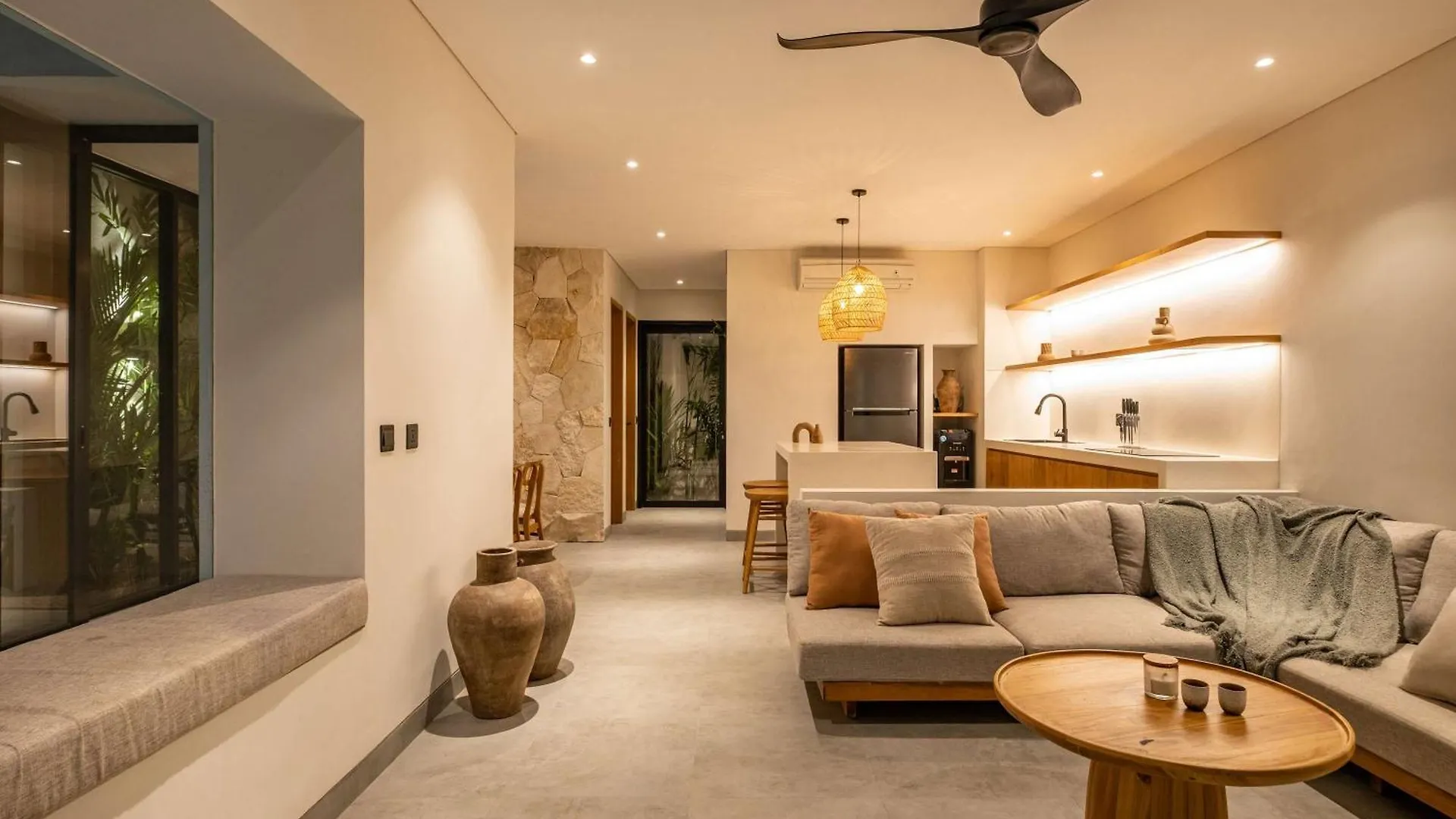 Modern Tropical Villa With Private Pool In Bingin Uluwatu 0*,